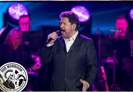 Michael Ball P&J Live 025
